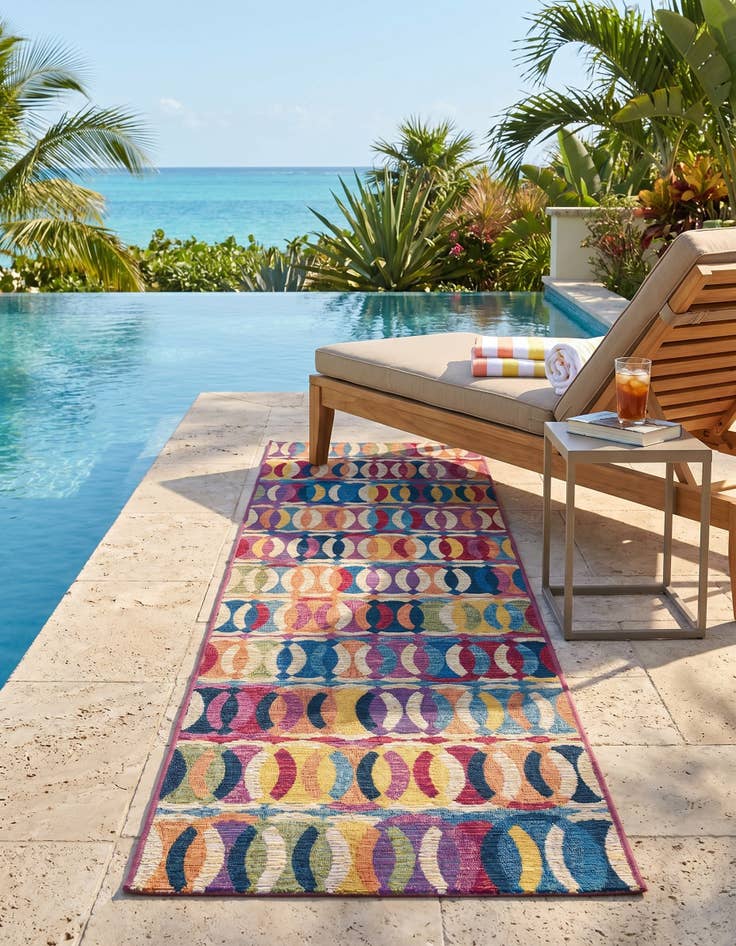 Detail image of 2' x 8' Easy-Clean Modern Indoor / Outdoor Runner Rug