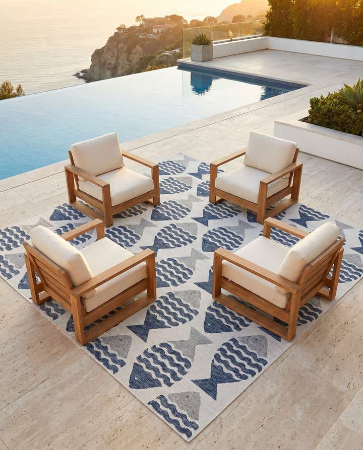 10' x 10' Easy-Clean Coastal Indoor / Outdoor Square Rug