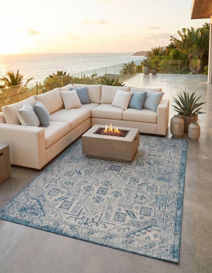 Detail image of 5' 3 x 8' Easy-Clean Aztec Indoor / Outdoor Rug