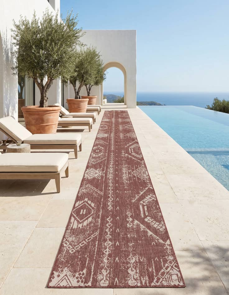 Detail image of 3' 3 x 14' Easy-Clean Bohemian Indoor / Outdoor Runner Rug