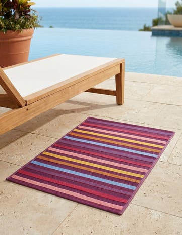 Easy-Clean Ribbon Indoor / Outdoor Rug