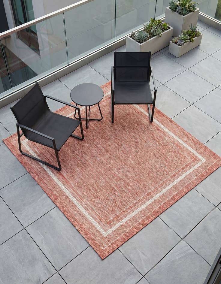 Detail image of 5' 3 x 5' 3 Easy-Clean Border Indoor / Outdoor Square Rug