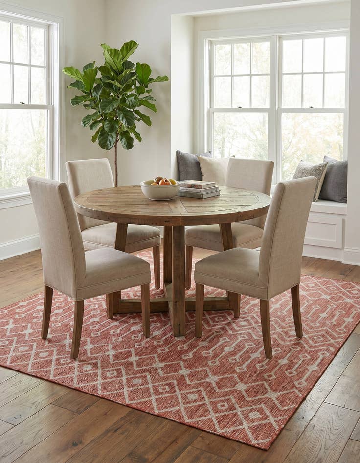 Detail image of 7' 10 x 7' 10 Easy-Clean Lattice Indoor / Outdoor Square Rug