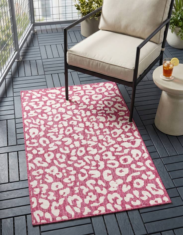 Detail image of 3' x 5' 3 Easy-Clean Safari Indoor / Outdoor Rug