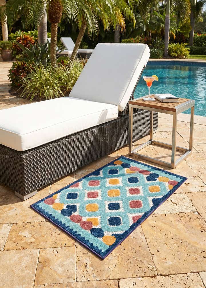 2' x 3' Easy-Clean Belize Indoor / Outdoor Rug