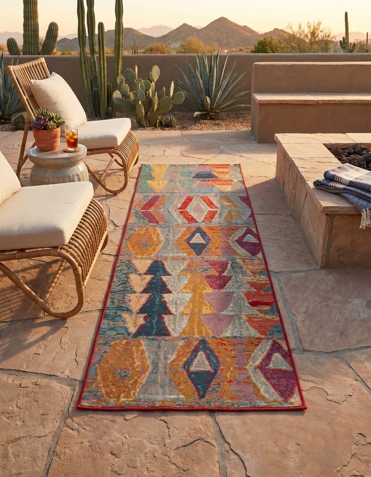 Detail image of 2' 7 x 7' Easy-Clean Modern Indoor / Outdoor Runner Rug