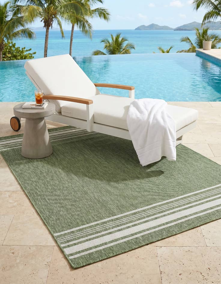 Detail image of 5' 3 x 8' Easy-Clean Jill Zarin Anguilla Indoor / Outdoor Rug
