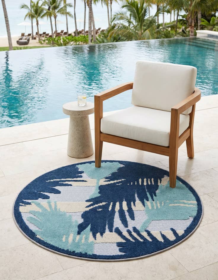 Detail image of 3' 3 x 3' 3 Easy-Clean Aruba Indoor / Outdoor Round Rug