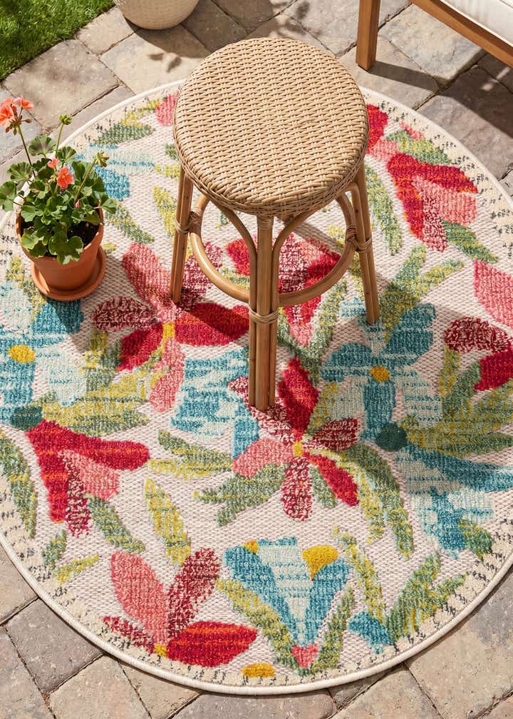 3' x 3' Easy-Clean Casablanca Indoor / Outdoor Round Rug