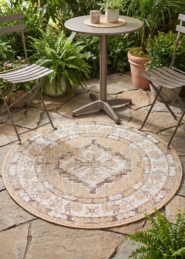 3' x 3' Easy-Clean Traditional Indoor / Outdoor Round Rug