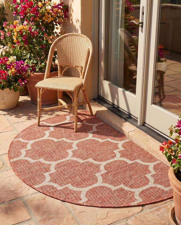 2' 7 x 4' Easy-Clean Lattice Indoor / Outdoor Hearth Rug