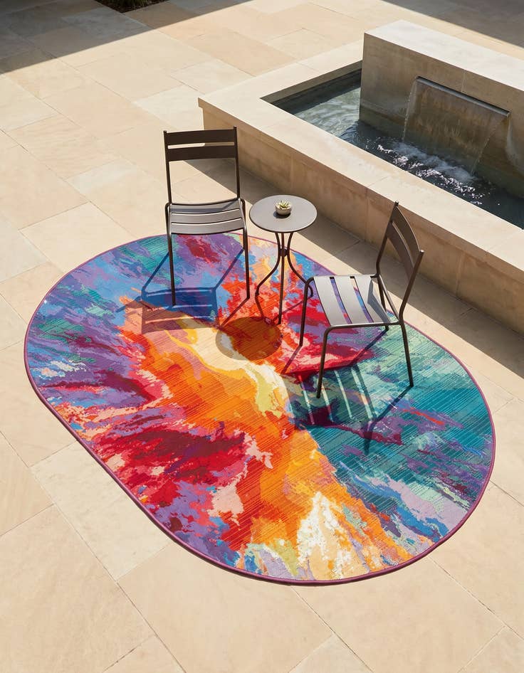 Detail image of 4' x 6' Easy-Clean Modern Indoor / Outdoor Oval Rug