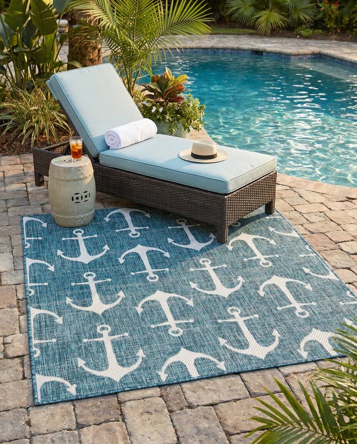Detail image of 5' 3 x 5' 3 Easy-Clean Coastal Indoor / Outdoor Square Rug