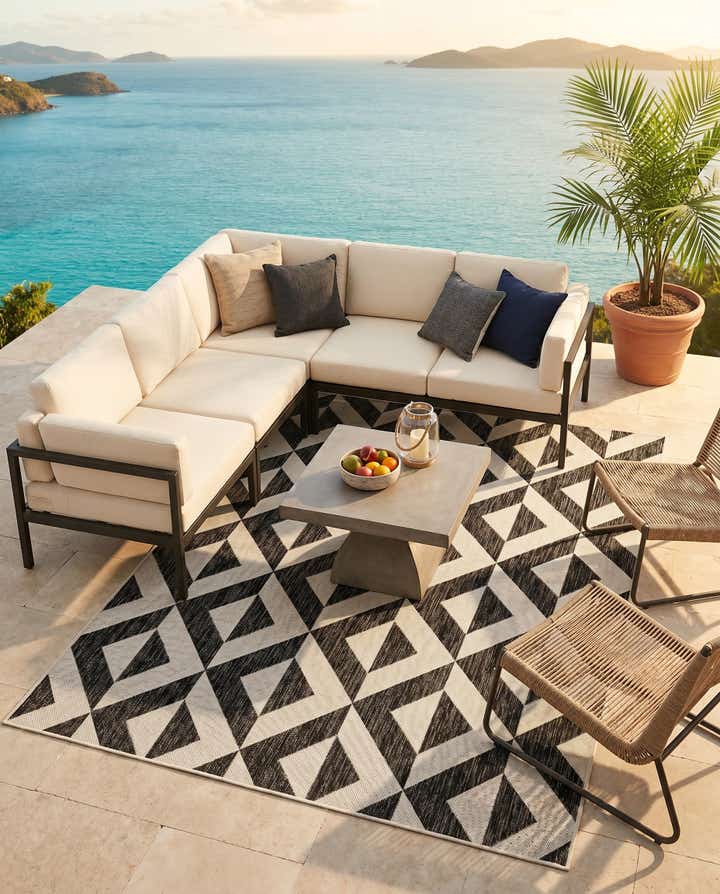 5' 3 x 8' Easy-Clean Jill Zarin Napa Indoor / Outdoor Rug