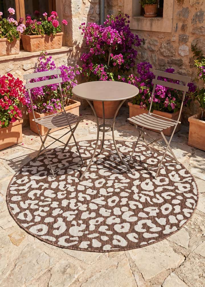 4' x 4' Easy-Clean Safari Indoor / Outdoor Round Rug