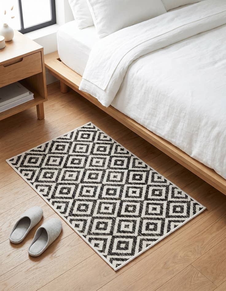 Detail image of 2' x 3' Easy-Clean Jill Zarin Costa Rica Indoor / Outdoor Rug