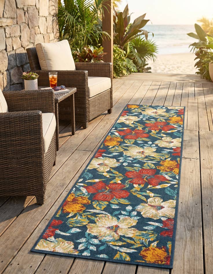 Detail image of 2' 7 x 12' Easy-Clean Coastal Indoor / Outdoor Runner Rug