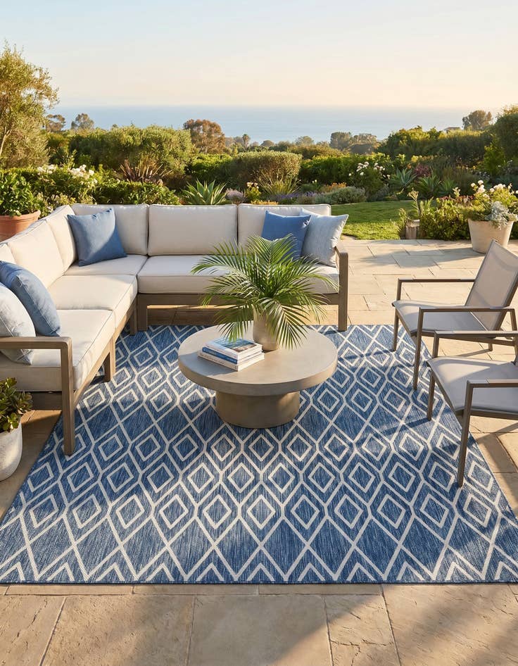 Detail image of 7' 10 x 7' 10 Easy-Clean Jill Zarin Turks and Caicos Indoor / Outdoor Square Rug