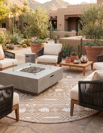 13' x 13' Easy-Clean Southwestern Indoor / Outdoor Round Rug