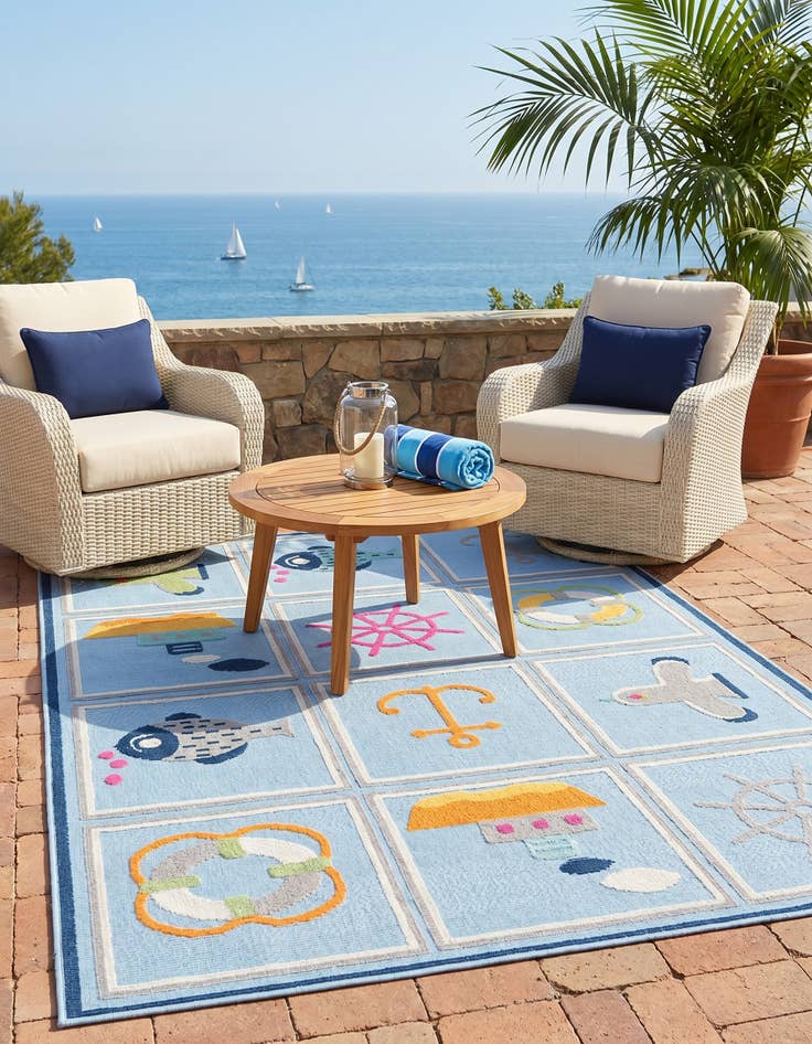 Detail image of 5' 3 x 7' 7 Easy-Clean Indoor / Outdoor Rug