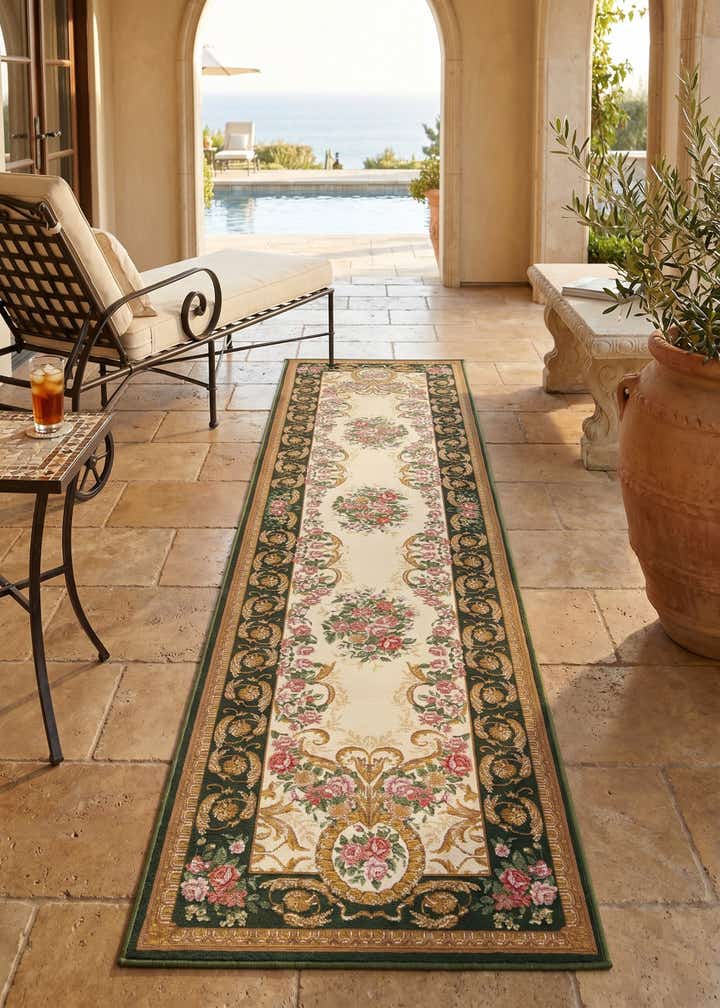 2' 7 x 12' Easy-Clean Traditional Indoor / Outdoor Runner Rug