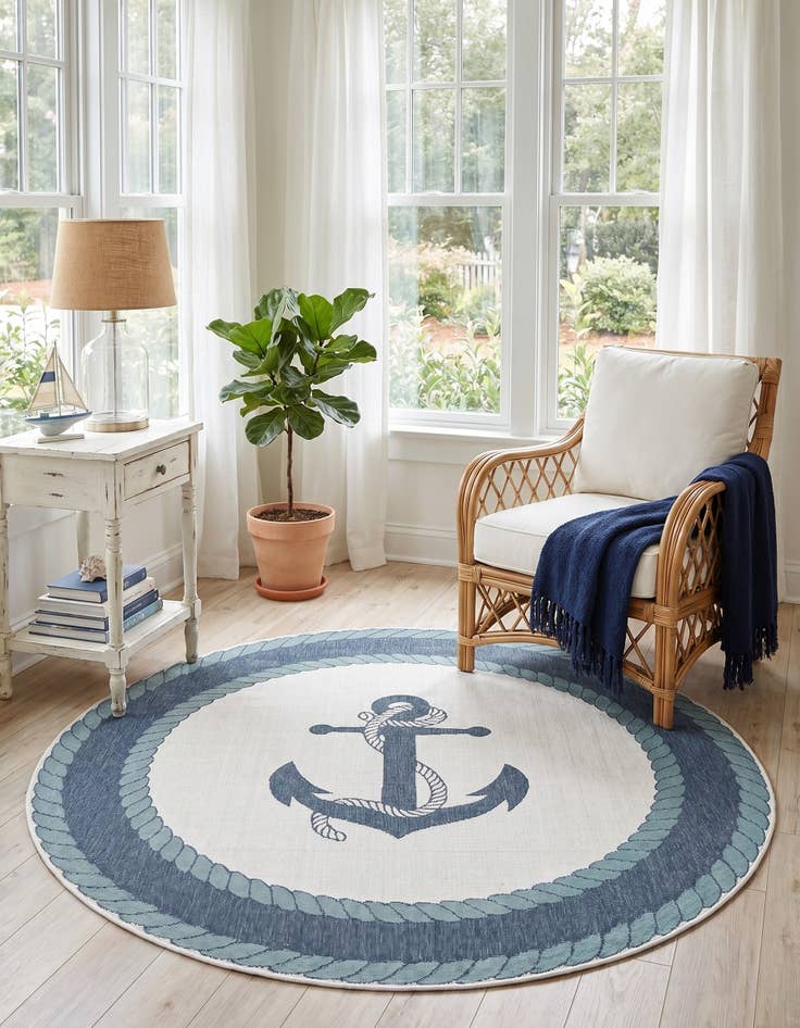 Detail image of 7' x 7' Easy-Clean Coastal Indoor / Outdoor Round Rug