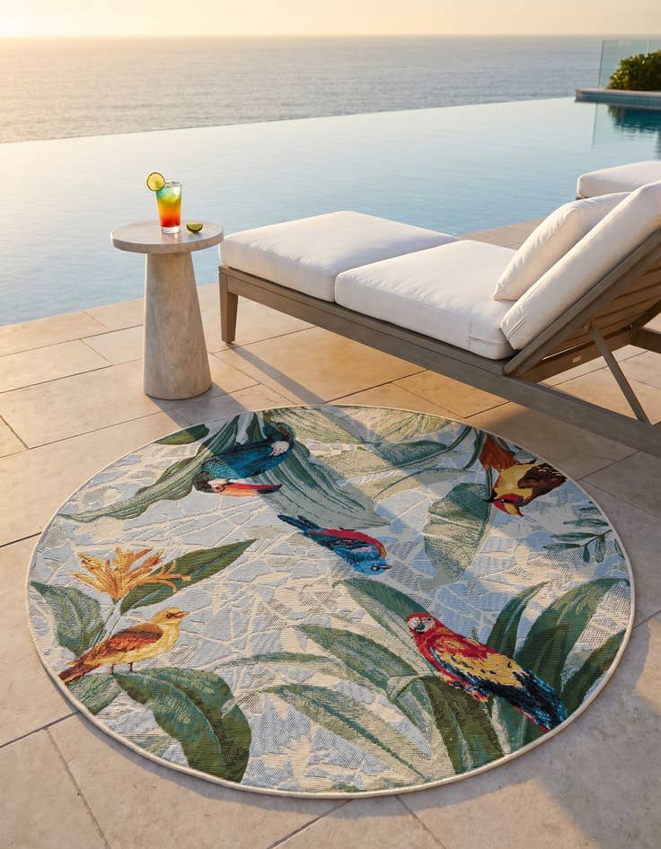 Detail image of 4' x 4' Easy-Clean Botanical Indoor / Outdoor Round Rug