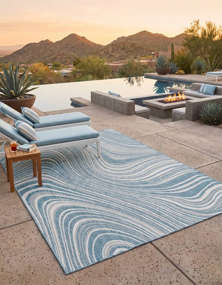 Detail image of 7' x 10' Easy-Clean Modern Indoor / Outdoor Rug