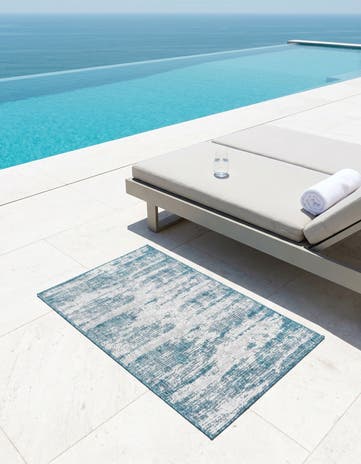 3' x 5' 3 Easy-Clean Modern Indoor / Outdoor Rug