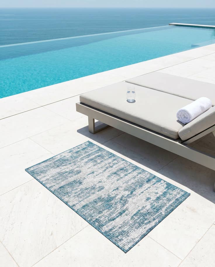 Detail image of 3' x 5' 3 Easy-Clean Modern Indoor / Outdoor Rug