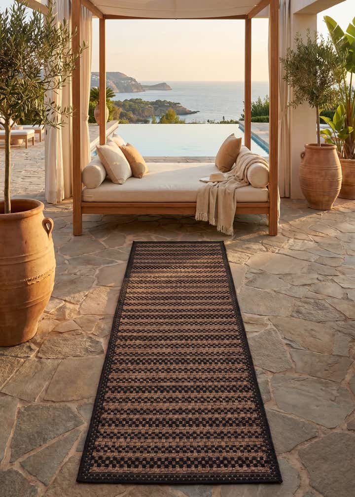 2' 2 x 6' Easy-Clean Border Indoor / Outdoor Runner Rug