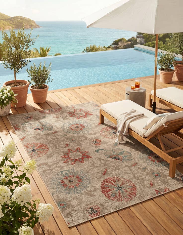 Detail image of 5' x 8' Easy-Clean Botanical Indoor / Outdoor Rug