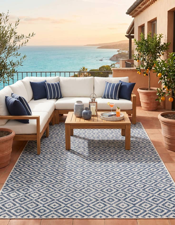 Detail image of 5' 3 x 8' Easy-Clean Jill Zarin Costa Rica Indoor / Outdoor Rug