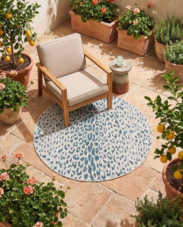 4' x 4' Easy-Clean Safari Indoor / Outdoor Round Rug
