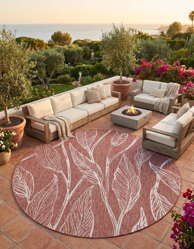 Detail image of 13' x 13' Easy-Clean Botanical Indoor / Outdoor Round Rug