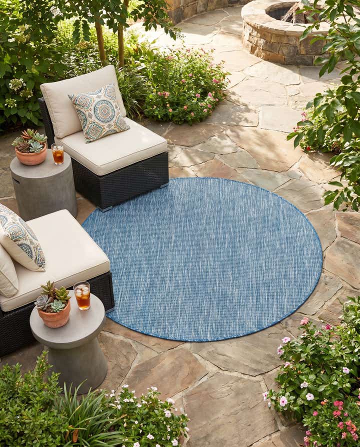 4' x 4' Easy-Clean Solid Indoor / Outdoor Round Rug