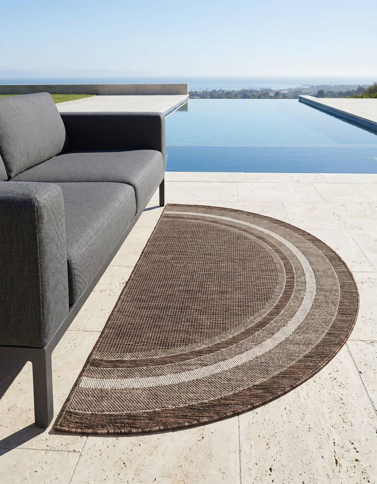 Detail image of 3' x 6' Easy-Clean Border Indoor / Outdoor Hearth Rug