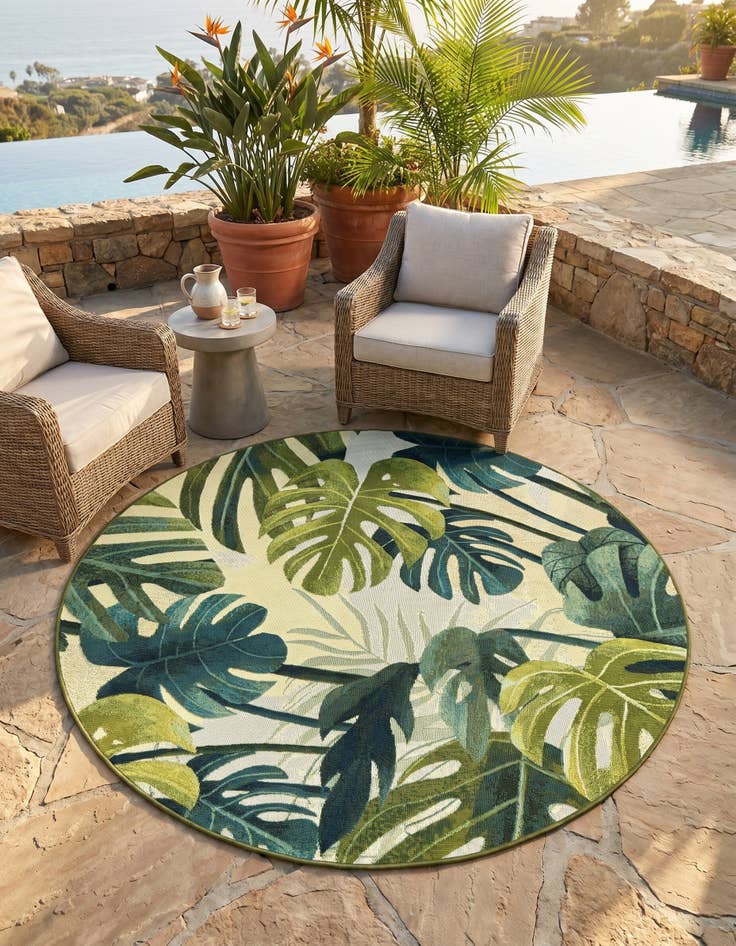 Detail image of 5' x 5' Easy-Clean Botanical Indoor / Outdoor Round Rug