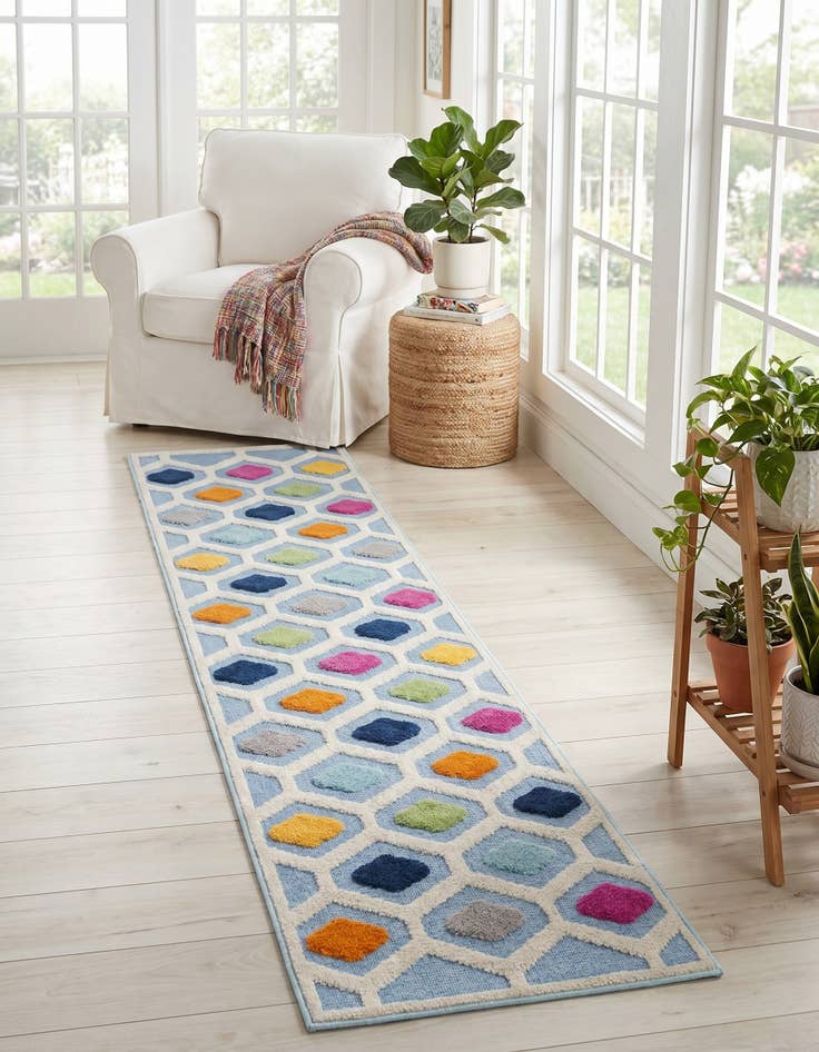 Detail image of 2' x 10' Easy-Clean Aruba Indoor / Outdoor Runner Rug