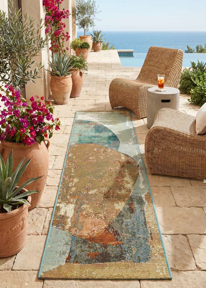2' x 6' 1 Easy-Clean Modern Indoor / Outdoor Runner Rug