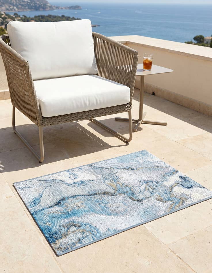 Detail image of 2' x 3' Easy-Clean Modern Indoor / Outdoor Rug