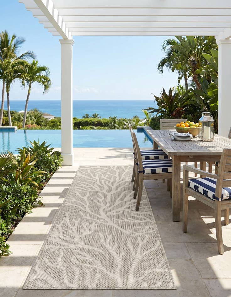 Detail image of 2' x 6' Easy-Clean Coastal Indoor / Outdoor Runner Rug