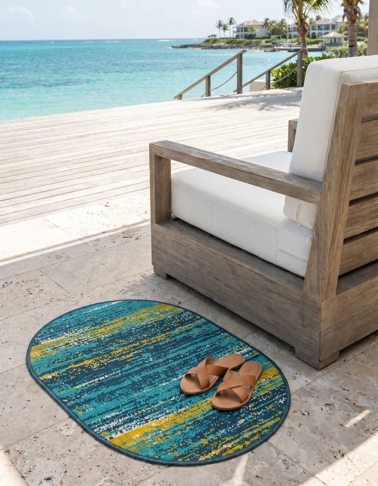 Detail image of 2' x 3' Easy-Clean Coastal Indoor / Outdoor Oval Rug