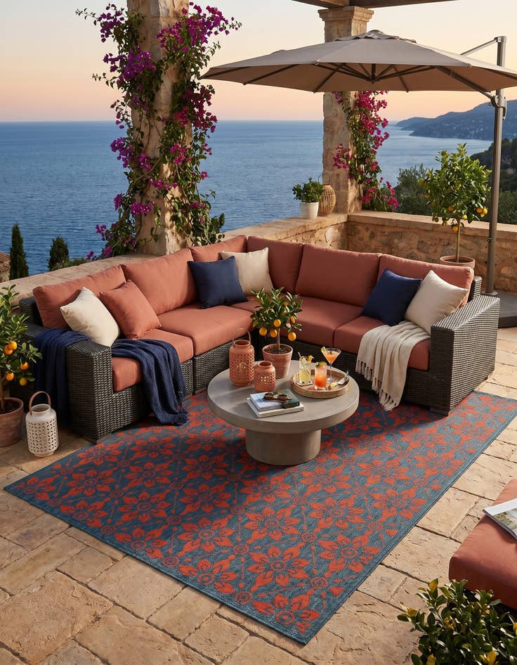 Detail image of 5' x 8' Easy-Clean Trellis Indoor / Outdoor Rug