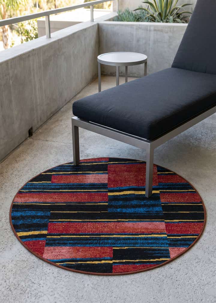 3' x 3' Easy-Clean Modern Indoor / Outdoor Round Rug