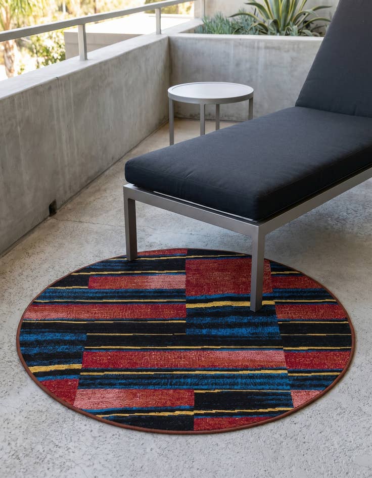 Detail image of 3' x 3' Easy-Clean Modern Indoor / Outdoor Round Rug