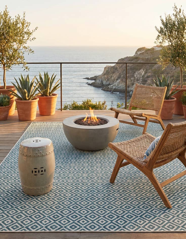 Detail image of 7' 10 x 10' Easy-Clean Jill Zarin Costa Rica Indoor / Outdoor Rug