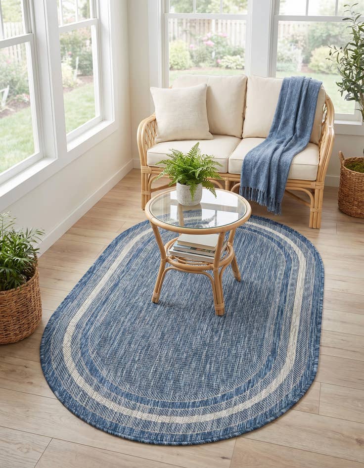 Detail image of 3' x 5' 3 Easy-Clean Border Indoor / Outdoor Oval Rug
