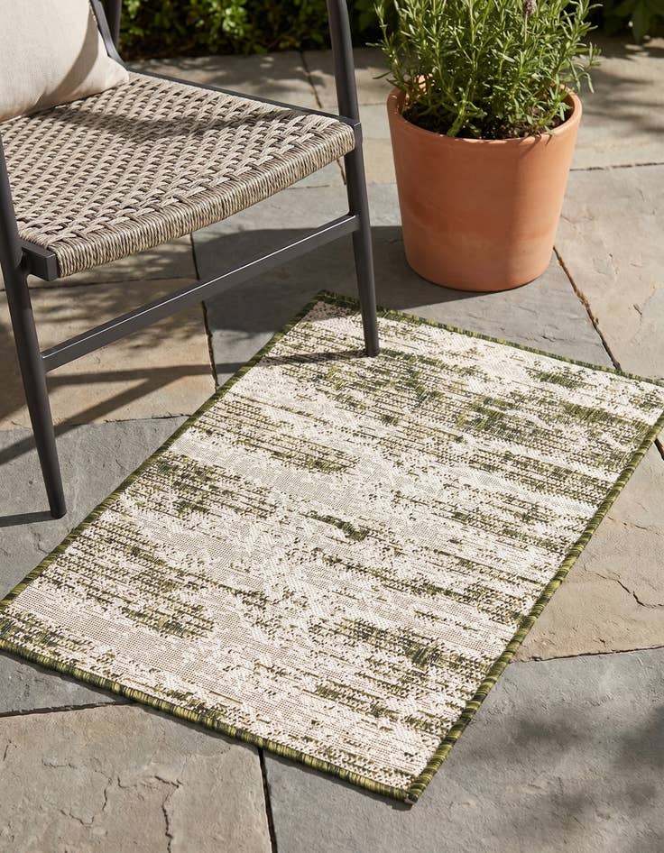 Detail image of 2' x 3' Easy-Clean Modern Indoor / Outdoor Rug