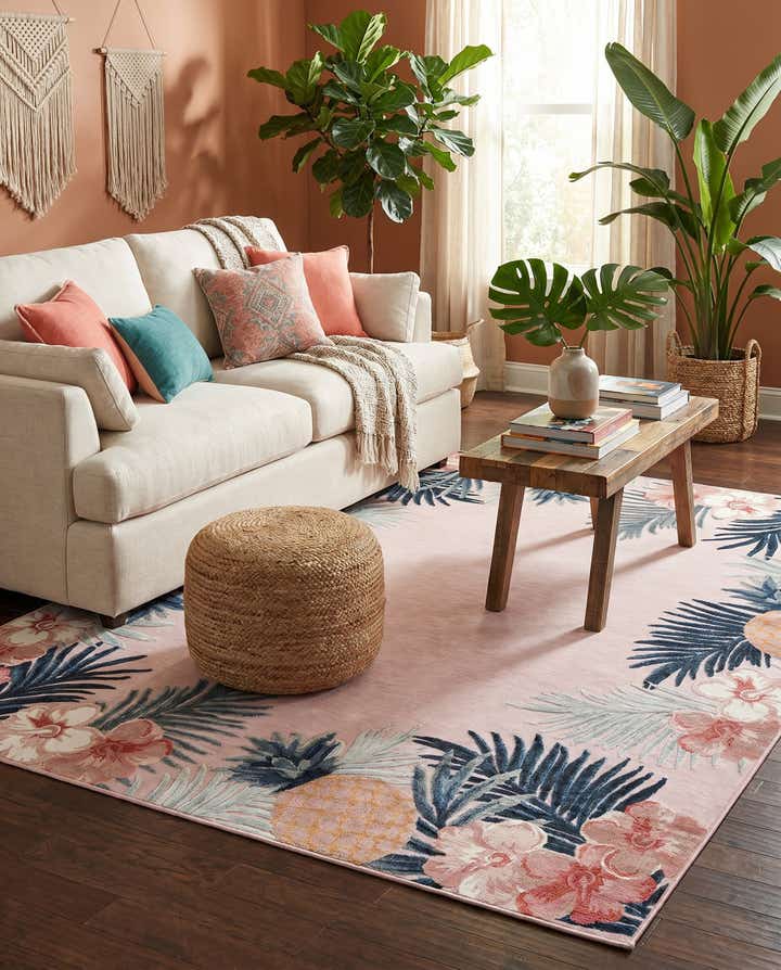 8' 2 x 10' Easy-Clean Botanical Indoor / Outdoor Rug